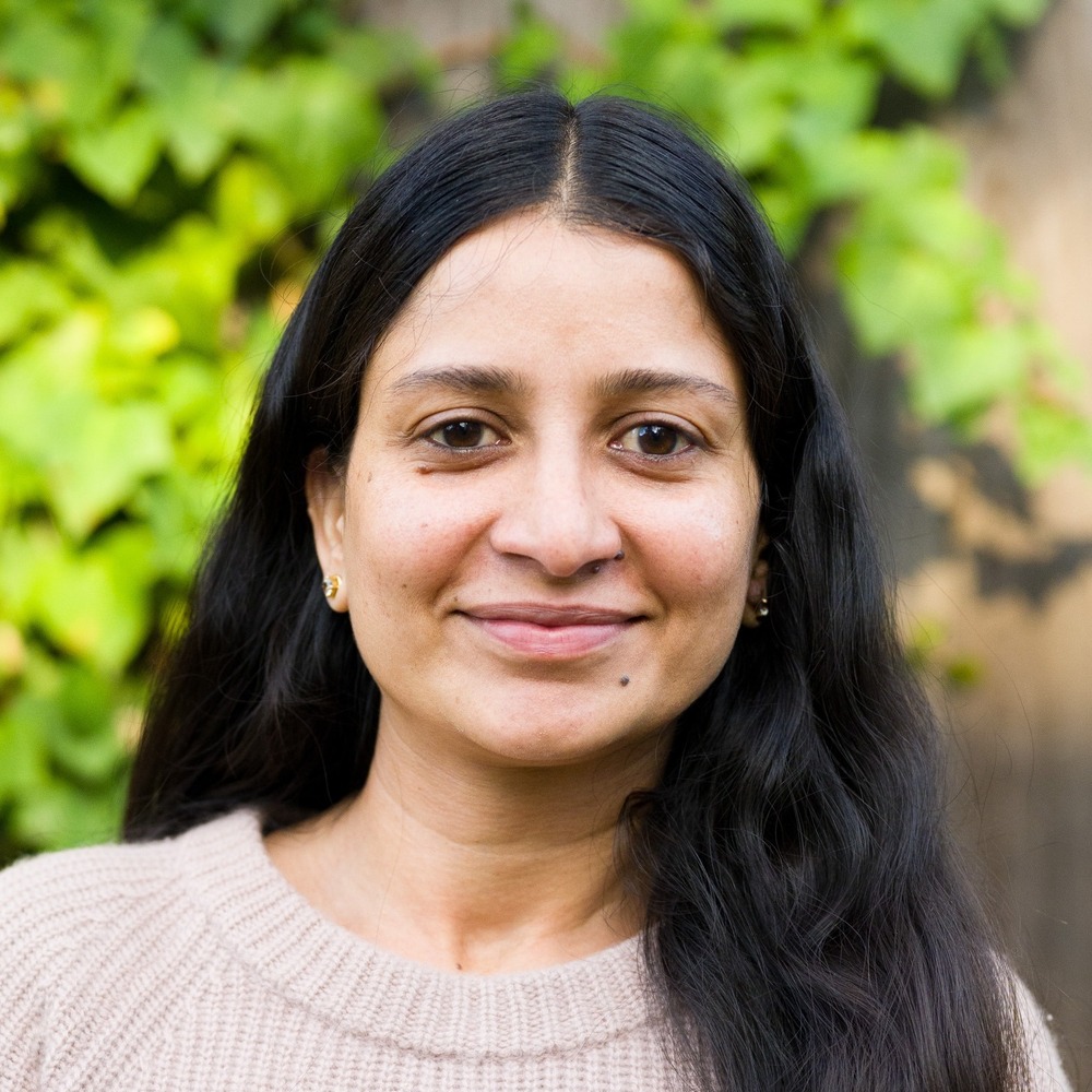 Aditi Jain's Instagram, Twitter & Facebook on IDCrawl